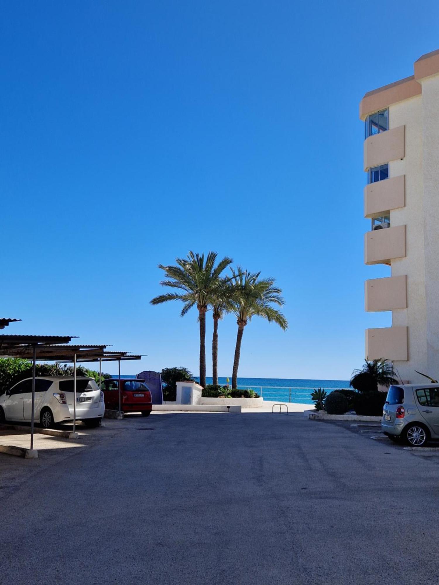 Azul - Estudio Con Vistas Al Mar, Piscina Y Acceso Directo A La Playa By Redi Altea Bagian luar foto